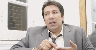 هانى رمزى لليوم السابع: لو تنازلت عن مبادئى كان زمانى عندى أفلام كتير.. "غبى منه فيه 2" لم يتحدد موقفه وسيتأثر بوفاة حسن حسنى.. من ينتقد برامج المقالب ينتظر مشاهدتها.. ابنى شادى يرفع شعار "لن أعيش فى جلباب أبى"