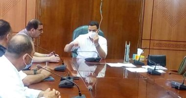 نائب محافظ بورسعيد: إقامة ساحات انتظار بالأحياء لتحقيق الانسياب المرورى