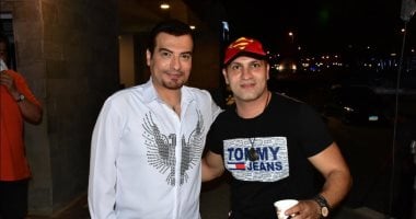 "هى هى دنيا" إيهاب توفيق ينتهى من تصوير كليب جديد