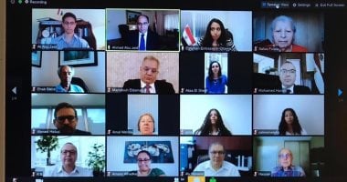 سفارة مصر بكندا تنظم محاضرة افتراضية لوزير الآثار الأسبق فى اهرامات سقارة