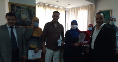 اللجنة النقابية بوزارة الثقافة تكرم الأمهات المثاليات وتؤجل الاحتفال بسبب كورونا