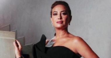 هند صبرى تنعى ضحايا الحادث الإرهابى فى تونس: "أيام الغدر معدودة ولن نستسلم" 