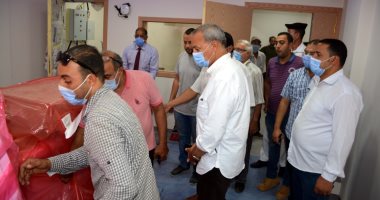 محافظ القليوبية يتفقد مستشفى كفر شكر ومحطة مياه المنشأة الكبرى.. صور