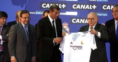 19 عاماً على انضمام زيدان إلى ريال مدريد.. فيديو 