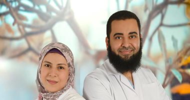 قصة زوجين من الجيش الأبيض جمعهما الواجب الطبى وباعدت بينهما مستشفيات العزل.. صور
