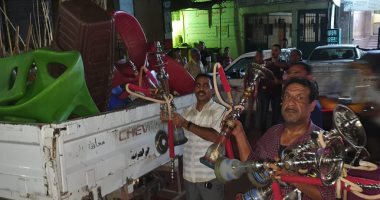 محافظ الجيزة: غلق وتشميع 40 مقهى ومحل مطعم غير ملتزمين بالضوابط.. صور