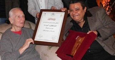 خالد جلال ينعى محمود رضا بصور تكريمه وكلمات مؤثرة 