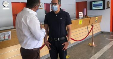 وزير السياحة يتفقد عددا من الفنادق والمواقع السياحية فى مدينتى دهب ونويبع 