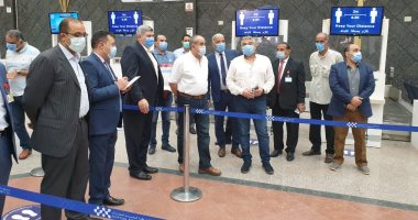وزير الطيران المدنى يتفقد مطارى شرم الشيخ وطابا الدوليين.. صور