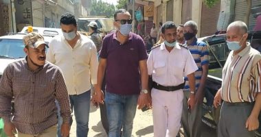 فض سوق مدينة منوف فى المنوفية منعا للتزاحم بسبب فيروس كورونا المستجد