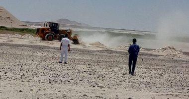 محافظ الوادى الجديد: حملة لإزالة تعديات على 270 فدانا بمركز الفرافرة