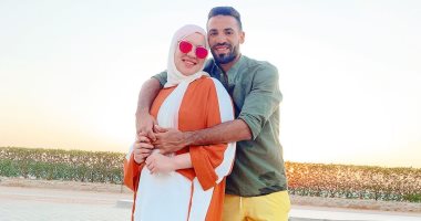 إسلام محارب يحتفل بعيد ميلاد زوجته: كل سنة وأنتى طيبة ياروحى.. صور 