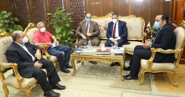 محافظ المنوفية يستقبل رئيس الهيئة العامة للمستشفيات والمعاهد التعليمية 