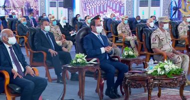 الرئيس يحارب مخالفات البناء.. السيسي: وقف التراخيص أمن قومى ومصلحة وطنية.. والجراج اللى مش هيشتغل هناخده".. ويؤكد للمخالفين: "هتدفعوا كويس عشان نقدر نصلح اللى حصل" والاشتراطات الجديدة فى منتهى القسوة والحزم