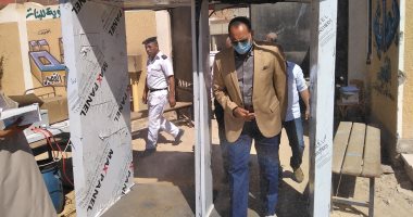 رئيس مدينة القصير يتفقد لجان الثانوية العامة والأزهرية.. صور