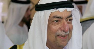 خادم الحرمين الشريفين يعزى حاكم الشارقة فى وفاة الشيخ أحمد القاسمى
