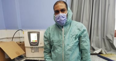 الجيش الأبيض.. "السيد" فنى تحاليل بمستشفى بلبيس العام فى مواجهة كورونا
