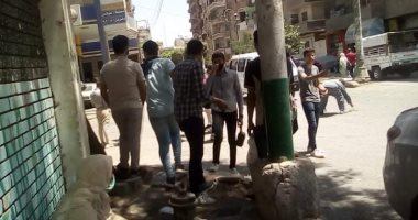 صور.. طلاب الثانوية العامة بالمنيا: الكيمياء فى مستوى الطالب المتوسط