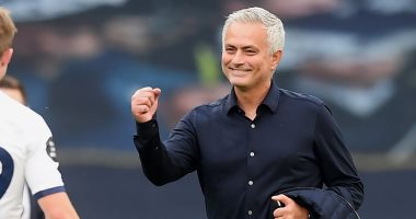 تعرف على مكافأة الاتحاد الإنجليزى لـ مورينيو بعد 20 عاما فى التدريب