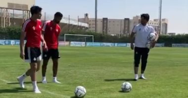 عبد الله بكرى يتفوق على أحمد توفيق فى تحدِِ خاص.. فيديو