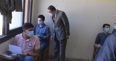طلاب الثانوية العامة "دور ثان" يؤدون اليوم امتحان اللغة الأجنبية الثانية