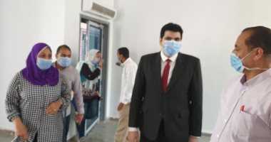 نائب محافظ الشرقية يشرف على التجهيزات النهائية لمكتبة مصر العامة بفاقوس 