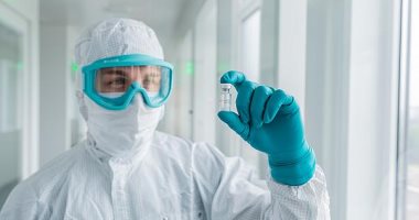 فيروس كورونا ليس الأول.. أمراض قاتلة لم يكتشف العلماء لقاح لها حتى الآن.. الإيدز بدأ فى الثمانينات وسيطر عليه البشر بتدابير الوقاية.. السارس اختفى من تلقاء نفسه.. وميرس منذ عام 2012 وسيطرت الدول على العدوى