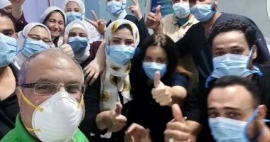 صورة للطاقم الطبى بمستشفى حميات الغردقة فى مواجهة فيروس كورونا