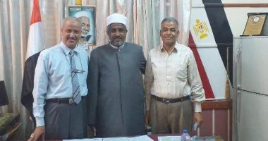 زيارة لقيادات المنطقة الأزهرية بالأقصر لمديرية التربية والتعليم لتعزيز التعاون