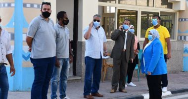 تشديد يومى على تنفيذ الإجراءات الاحترازية على بوابات جامعة القناة.. صور