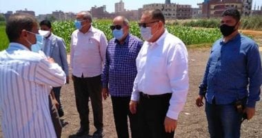 محافظ الشرقية يتفقد مشروعى مجمع مواقف ومحور مرورى بأبو حماد.. صور
