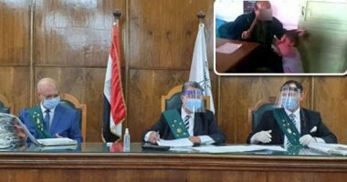 الإدارية العليا: الشماتة فى شهداء الوطن من رجال الجيش والشرطة مفسدة لتعاليم الأديان.. المحكمة تعاقب معلمة أظهرت فرحتها بالأعمال الإرهابية.. وتؤكد:الشهيد حامي شرف وكرامة الأمة المصرية والإسلام نهى عن فعل الشماتة