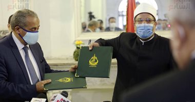 وزير التموين: طرح كمامة قماش جديدة على بطاقات التموين الشهر المقبل بسعر 10 جنيهات