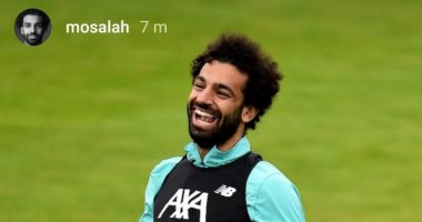 ابتسامة عريضة لمحمد صلاح فى تدريبات ليفربول قبل لقاء أرسنال غدا