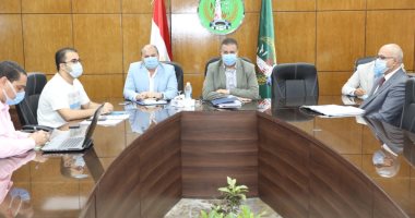محافظ المنوفية: عزل أى مسئول مقصر بإزالة التعديات وإعادة تشكيل لجان الأمانة الفنية