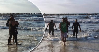 صور.. استمرار البحث عن جثمان شادى بشاطئ النخيل بالإسكندرية لليوم السادس.. وأحد الغطاسين يتوقع وجود الجثة خلف الصخور بعد ظهور رائحة.. والأهالى تستغيث بالمسئولين لمساعدة المتطوعين.. ووالده: "عاوز جثة ابنى"