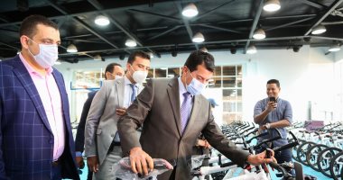 اليوم.. وزير الرياضة يسلم دراجات المرحلة الأولى من مبادرة "دراجتك صحتك"