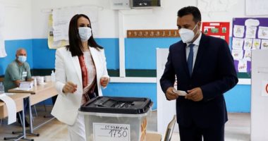 بالكمامات.. أول انتخابات تشريعية في جمهورية مقدونيا الشمالية