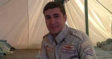 كلنا الجيش المصرى.. "محمود" يشارك صحافة المواطن صورته بالزى العسكرى خلال فترة تجنيده