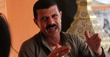 مليونير الزبالة.. قصة 4 كلاب نادرة في قصر نقيب الزبالين الفخم.. فيديو لايف
