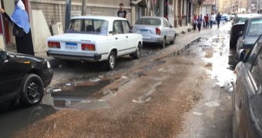  غرق شارع الفتح بمحطة فلمنج بالإسكندرية بمياه الصرف الصحى