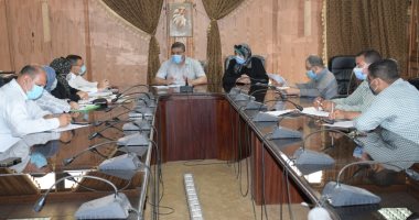جامعة القناة تدرس إتاحة المدن الجامعية لطلاب النقل أثناء الامتحانات العملية
