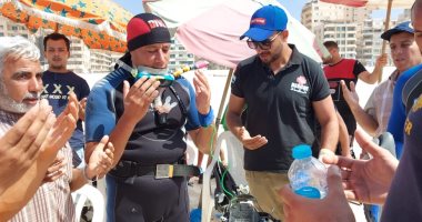 فيديو لايف.. استمرار البحث عن جثة شادى بشاطئ النخيل بالإسكندرية لليوم الثامن