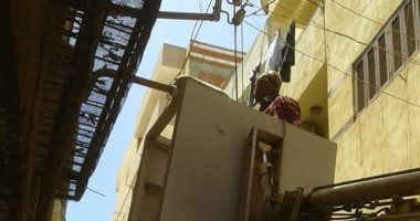 حى أول طنطا ينفذ حملة لصيانة وإصلاح أعمدة الإنارة بالشوارع.. صور