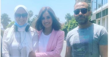 حلا شيحة برفقة سارة وفيق وأحمد دسوقى: آخر أيام تصوير فيلم "مش أنا" يا رب يعجبكم