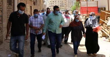 صور ..نائب محافظ السويس في يتفقد المرافق  والمشروعات بالمحافظة