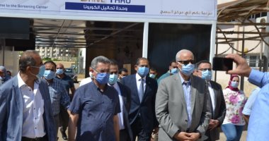 رئيس جامعة الإسكندرية يتفقد وحدة تحاليل كورونا بالمستشفى الرئيسي الجامعى