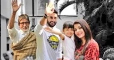 أميتاب باتشان يوجه رسالة لجمهوره بعد إصابته بكورونا: نرى حبكم ونسمع صلواتك