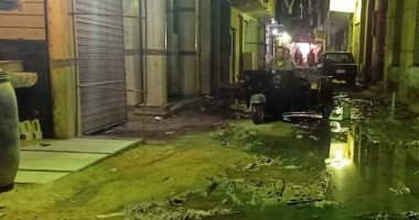 "سيبها علينا".. الصرف الصحي يغرق شارع المسابك بمنطقة بشتيل 