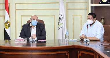 محافظ بنى سويف يناقش جهود جهاز تنمية المشروعات للحد من آثار كورونا